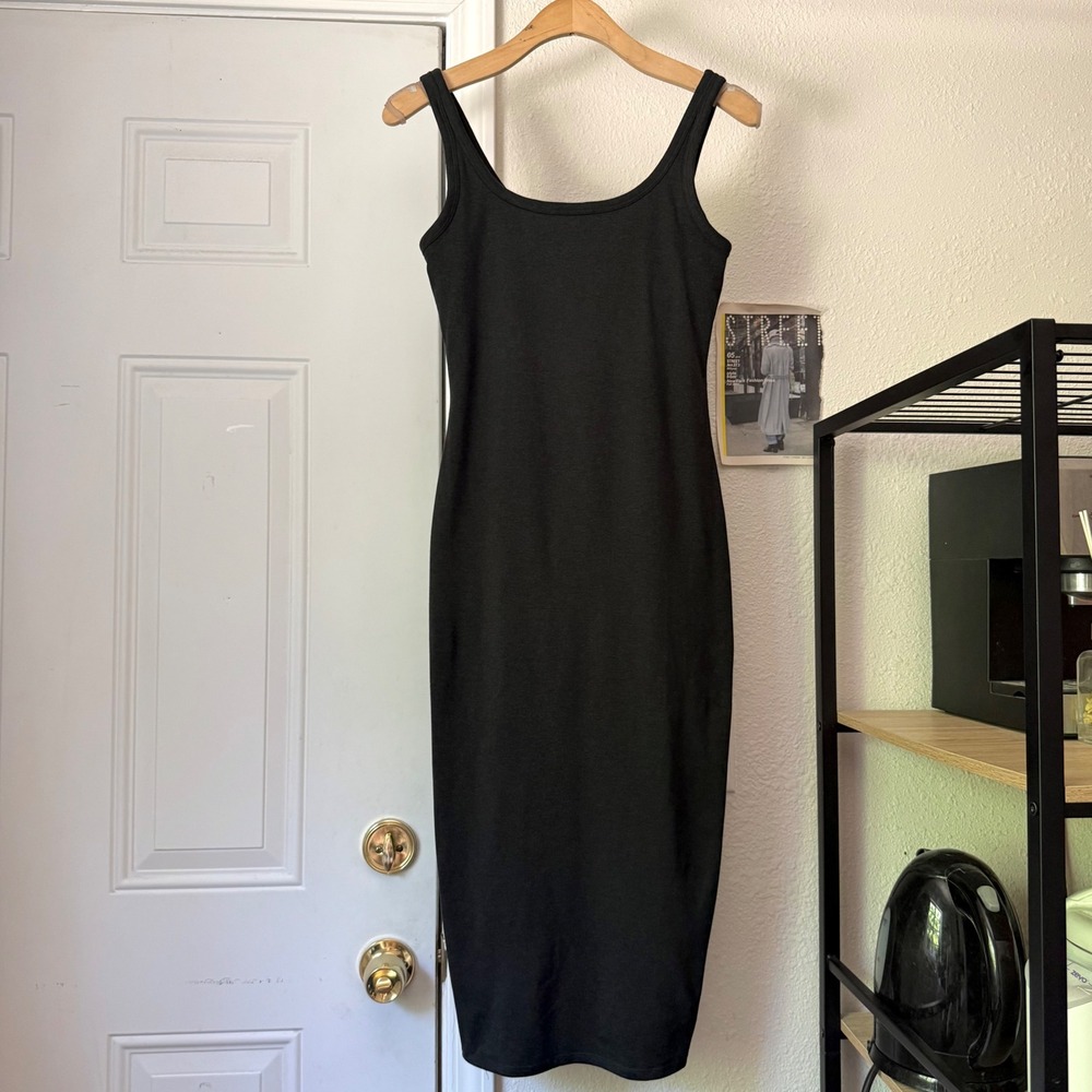 VUORI dark charcoal grey washed black atheltic scoop neck sleeveless midi dress